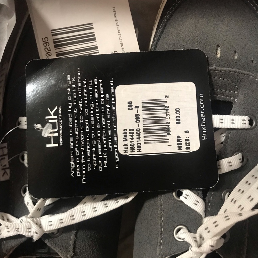 “BRAND-NEW” ON SALE NOW   MEN'S HUK LACE-UP SNEAKERS/ 50% SAVINGS - Picture 15 of 15